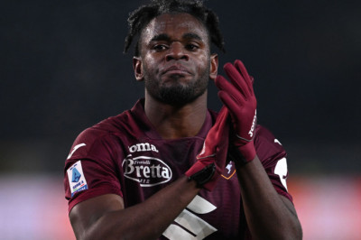 Torino Cemerlang, Duvan Zapata Bintang dalam Kemenangan Atas AC Milan