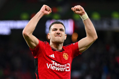 Diogo Dalot Dinobatkan sebagai Pemain Terbaik Manchester United Musim 2023/2024