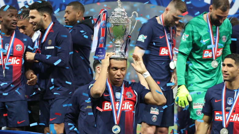 Kylian Mbappe Tutup Karir di PSG dengan Gelar Juara Coupe de France 2023/2024