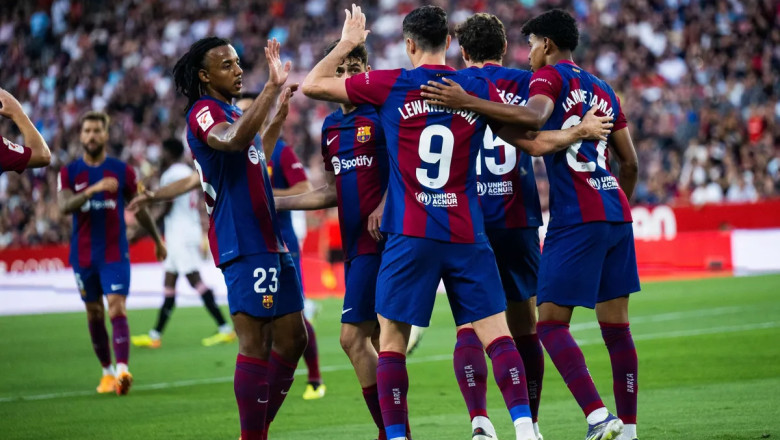 Barcelona Tutup Musim dengan Kemenangan 2-1 atas Sevilla