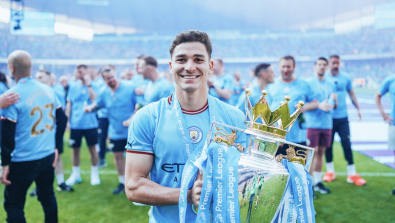 Manchester City Gelar Pertemuan dengan Julian Alvarez: Masa Depan Sang Striker Dibahas