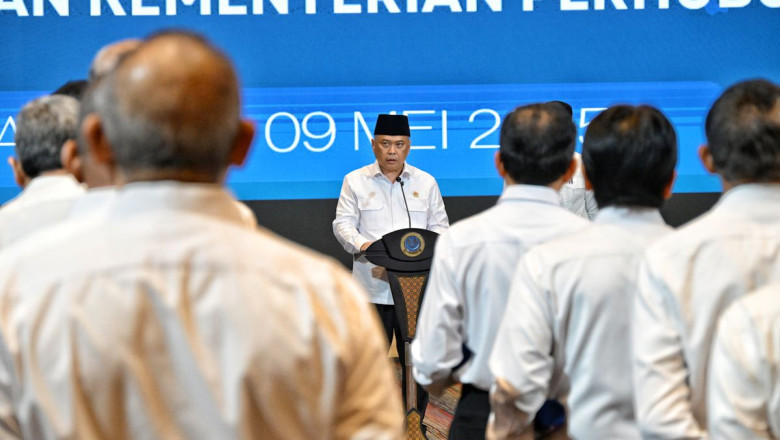 Menhub minta jajaran perkut konektivitas dan distribusi logistik