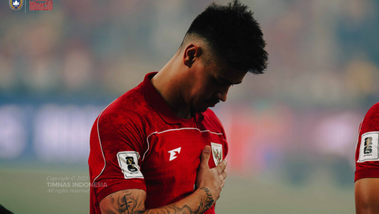 Mees Hilgers Bandingkan Suporter Belanda dengan Indonesia
