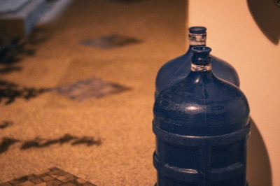 Lakukan Investigasi Kembali, KKI Temukan Galon Lanjut Usia Masih Beredar di Jabodetabek