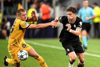 Barcelona Arahkan Radar ke Jerman, Ingin Angkut Pemain Borussia Dortmund Ini?