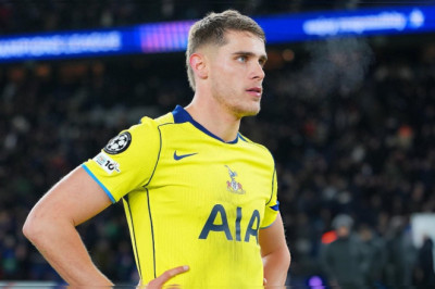 Bukan Haaland, Van de Ven Sebut Striker Terbaik Yang Pernah Dihadapinya