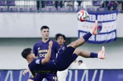 Komentar Hokky Caraka Usai Bikin Gol Salto Spektakuler