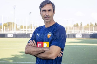 Pelatih Valencia Meninggal bersama 3 Anaknya dalam Kecelakaan di Perairan Bali