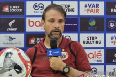 Persija Belum Pikirkan Persib, Mauricio Souza Minta Tim Fokus Total Lawan Persijap