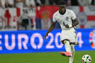 Marc Guehi Masuk Radar Manchester City dan Liverpool, Crystal Palace Siap Jual