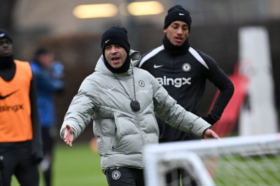 Liam Rosenior Datang sebagai Manajer, Bukan Sekadar Pelatih Kepala