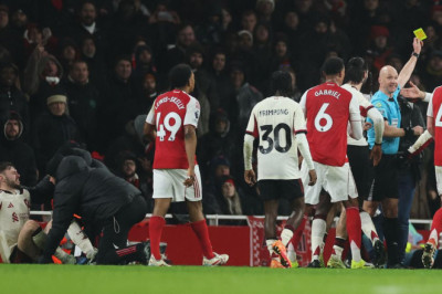 Liverpool Dapat Pukulan Telak, Musim Conor Bradley Resmi Berakhir Prematur