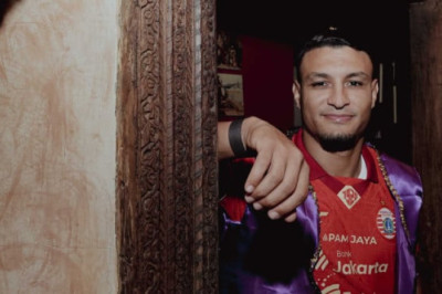Kata Alaeddine Ajaraie setelah Resmi Gabung Persija Jakarta: Insyaallah Kami Akan...