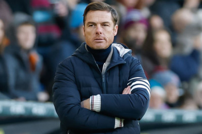 Scott Parker Pastikan Kesiapan Burnley Hadapi Liverpool