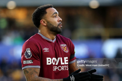 Ipswich Town Tawarkan Kontrak 18 Bulan untuk Boyong Callum Wilson