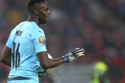 Takut Diambil, Ada Apa dengan Handuk Kiper Senegal di Final Piala Afrika?