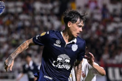 Buriram United Lepas Shayne Pattynama, Rumor Gabung Persija Menguat