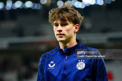 Chelsea dan Manchester United Gagal Gaet Leon Jakirovic