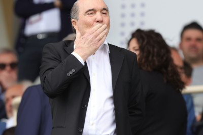 Fiorentina Kenang Presiden Rocco Commisso