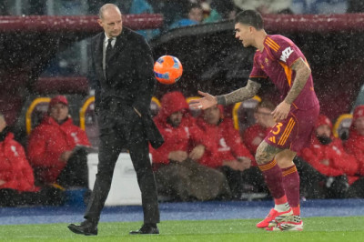 AC Milan Imbang dengan Roma, Allegri Nilai Lebih Banyak Sisi Positifnya