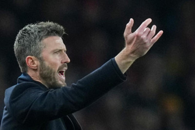 5 Fondasi Michael Carrick yang Mengubah Wajah MU: Dari Casemiro hingga Serangan Lebih Cair