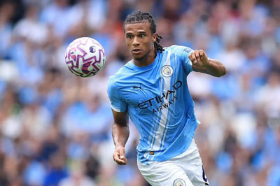 Minat Milan Datangkan Nathan Ake di Man City Mendapat Penolakan