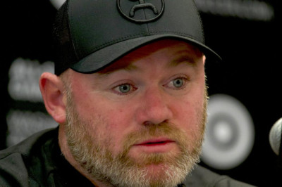 Legenda Manchester United Ini Terpukau Dengan Performa Hugo Ekitike &amp; Granit Xhaka: Terbaik!