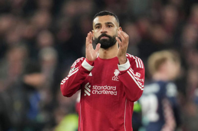 Wow! Mohamed Salah Bakal Gantikan Karim Benzema Sebagai Bintang Al-Ittihad?