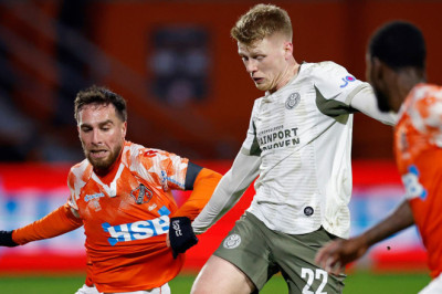 Jerdy Schouten Akui PSV Tampil Buruk saat Tersungkur di Markas Volendam