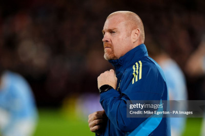 Sean Dyche Masuk Radar Leicester Usai Dipecat Nottingham Forest