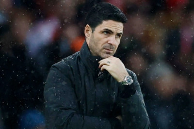 Gestur Arteta pada Suporter Arsenal Jadi Sorotan di Tengah Laga