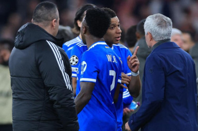 Jose Mourinho Kritik Selebrasi Vinicius Junior, Nilai Tak Sopan dan Picu Ketegangan