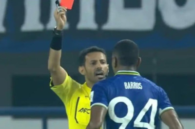 Umuh Murka, Sebut Wasit FIFA Berat Sebelah usai Persib Tersingkir dari ACL 2: Gila Keterlaluan