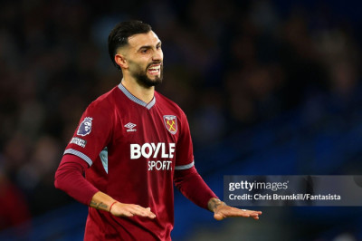 Taty Castellanos Dapat Pujian Besar dari Andoni Iraola