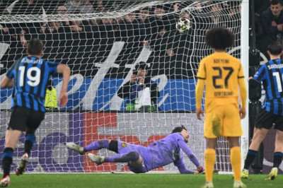 Bayern Sudah Menunggu, Gregor Kobel Ingin Move On dari Atalanta