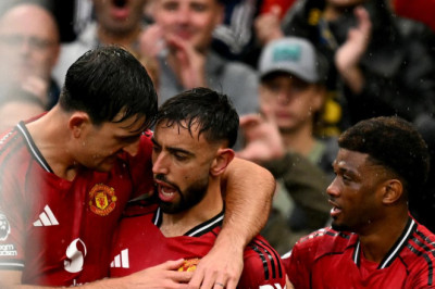 Tempat Menonton Manchester United vs Crystal Palace, Minggu 1 Maret 2026 Pukul 21.00 WIB