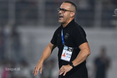 Jelang Lawan Persija, Pelatih Borneo FC Protes Keras Usai Sempat Dilarang Latihan di JIS