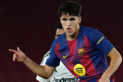 Hansi Flick Puji Pau Cubarsi, Disebut Setara Lamine Yamal di Lini Belakang Barcelona