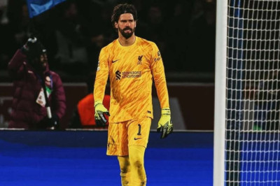 Alisson Cedera, Liverpool Tanpa Kiper Utama saat Hadapi Galatasaray di Liga Champions