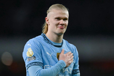 Masa Depan Erling Haaland Jadi Sorotan, Agen Tanggapi Rumor ke Barcelona