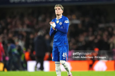 Alejandro Garnacho Disorot, Liam Rosenior Tetap Percaya