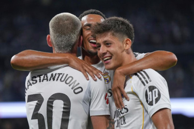 3 Bintang Real Madrid Ini Masuk Daftar 'Tidak Dijual' Florentino Perez: 1 Nama Mengejutkan!