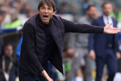 Conte Tegaskan Mimpi Napoli Tetap Hidup Meski Tantangan Berat