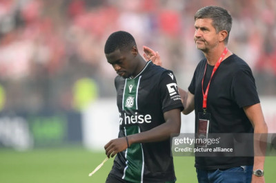 Noel Aseko Masuk Radar Aston Villa, Persaingan Memanas