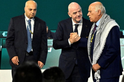 Di Depan Gianni Infantino, Delegasi Palestina Tolak Jabat Tangan Israel di Kongres FIFA
