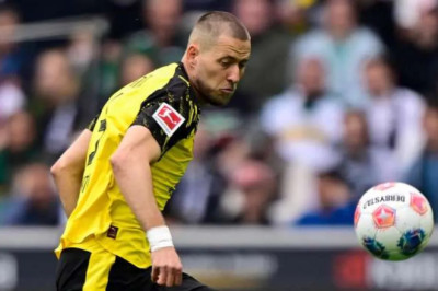 Waldemar Anton Analisis Kekalahan Dortmund dari Gladbach